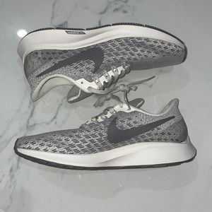 Women’s Nike air zoom Pegasus